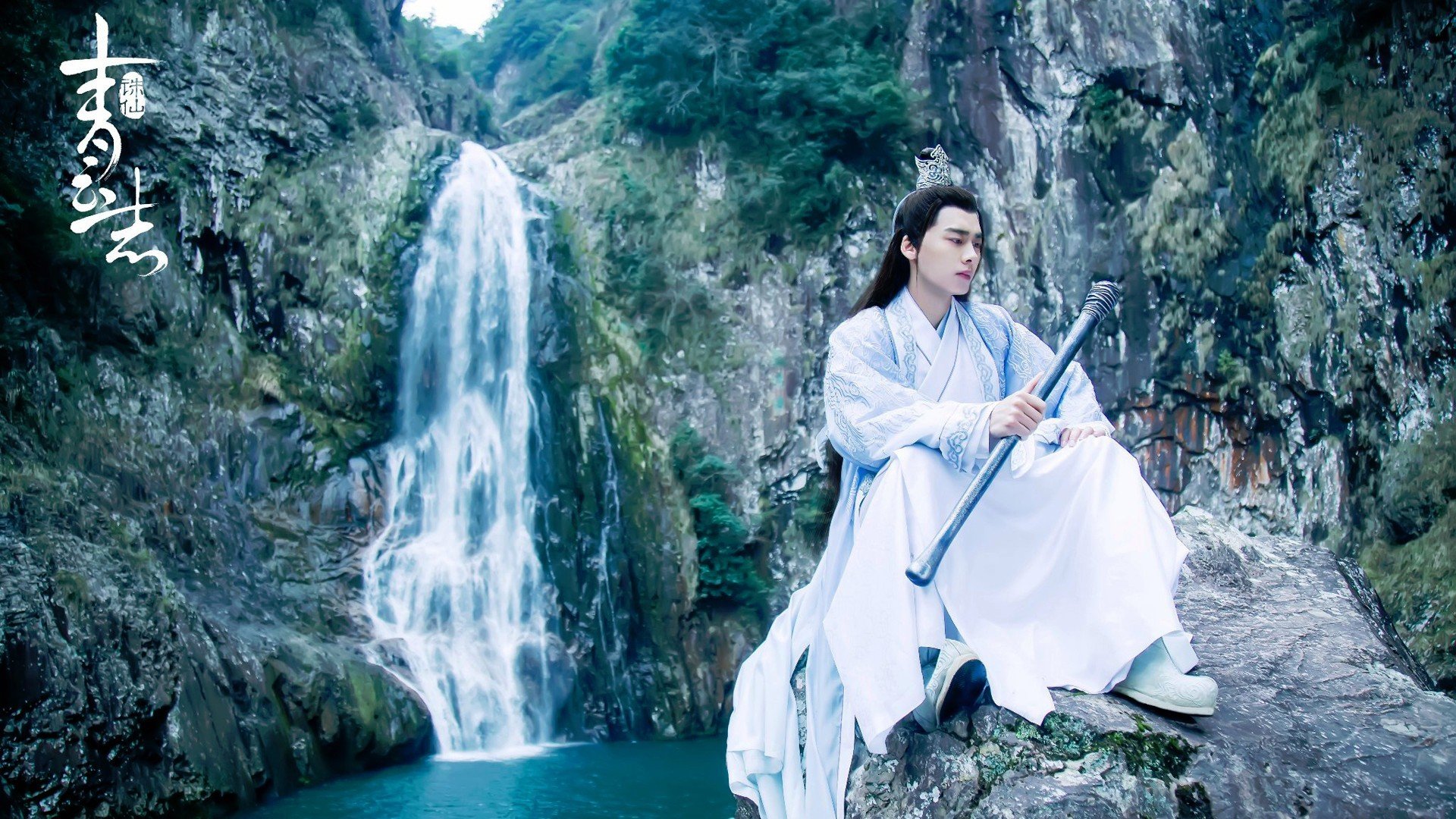 开云sport-北非利刃破长空，红龙咆哮震里昂—阿什拉夫在欧冠焦点战中的王者证明